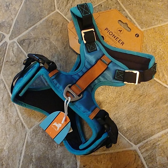 gooby pioneer dog harness